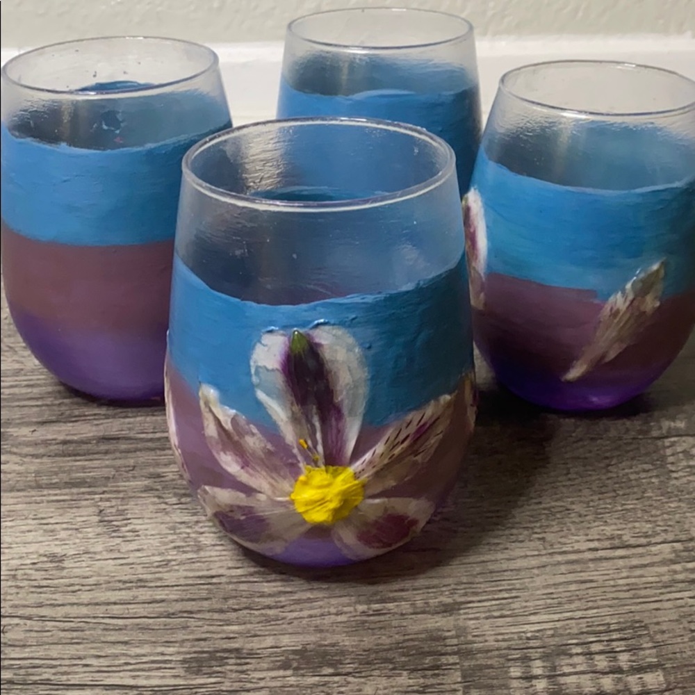 Hand-painted stemless glass set